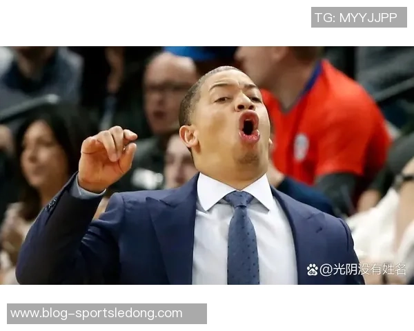 关键时刻表现不佳卢指导强调前场篮板的重要性